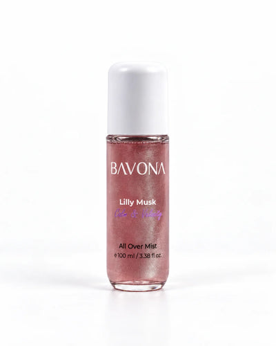 Bavona Lily Musk shimmer hair & body mist, 100 ml bottle with luminous shimmer on a white background